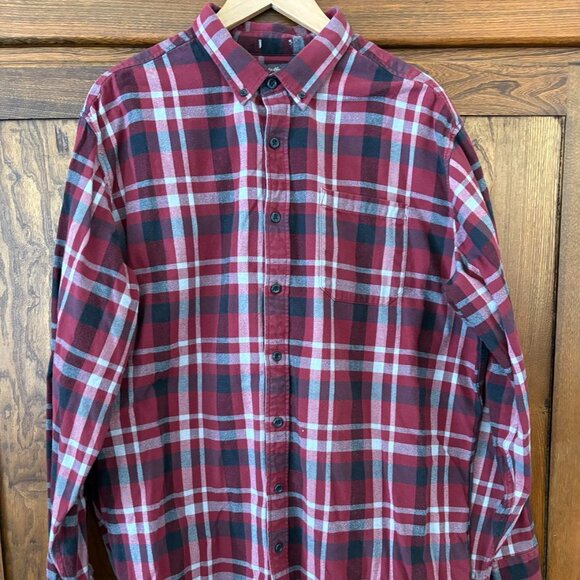 Eddie Bauer Cotton Plaid Button Down - Picture 1 of 2